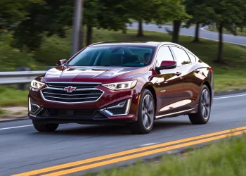 Is GM stock a buy at its ATH after pivoting away from EVs?