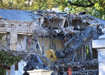 Swalwell demands 2028 Dem candidates vow to destroy Trump’s White House ballroom project