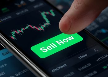 Palantir stock: is it okay to ignore its P/E multiple?