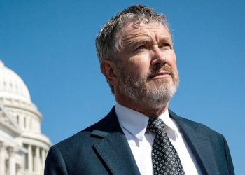 Patriot or ‘Pathetic RINO’? Maverick Republican Thomas Massie trades ‘America First’ label for ‘America only’