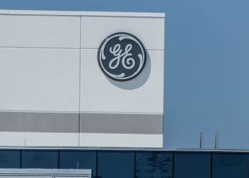 GE Vernova stock pops on dividend, buyback news — key risk remains