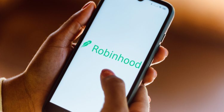 Robinhood stock crashes over 10%: what triggered the sudden sell-off
