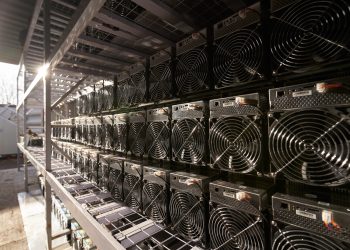 IREN stock price has slumped recently: Is it safe to buy the dip?