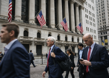 Dow Jones rises as oil above $103, Fed meeting in focus