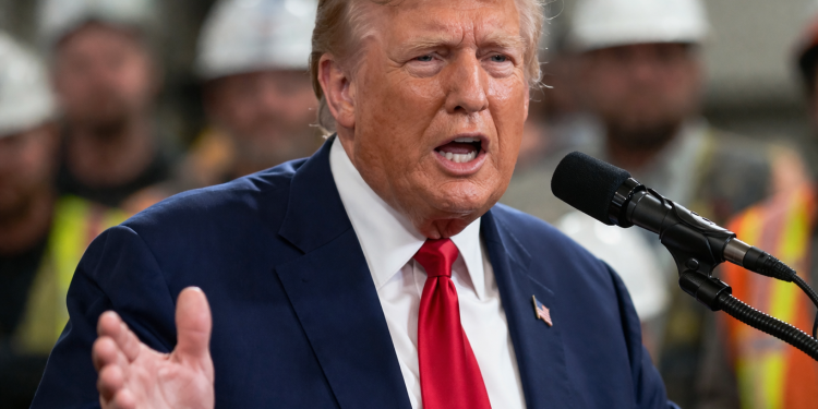 Evening digest: Trump delays Iran strikes; Bitcoin trades above $70K