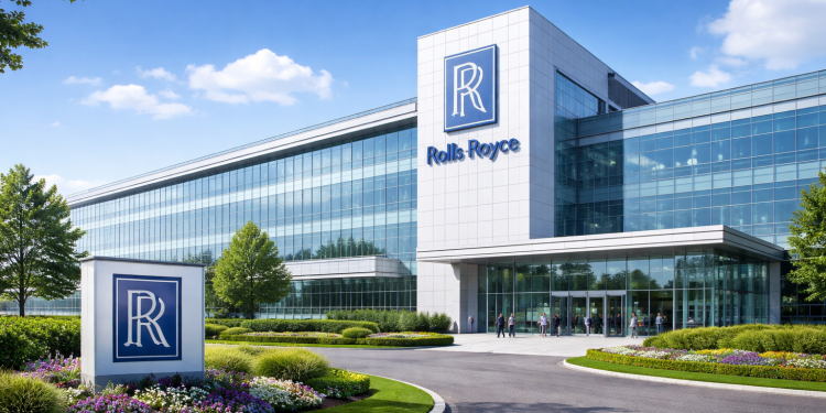 Rolls-Royce share price at a crossroads amid Middle East conflict